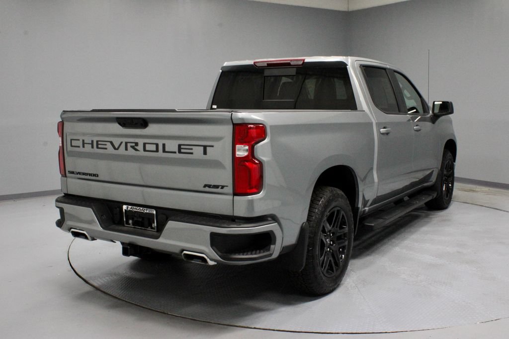Used 2026 Chevrolet Silverado 1500 RST AWD/4WD image 10