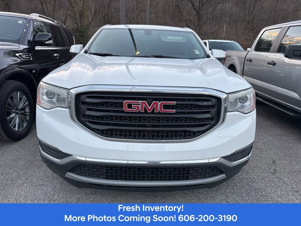 Used 2019 GMC Acadia SLE w/ LPO, Floor Liner Package image 2