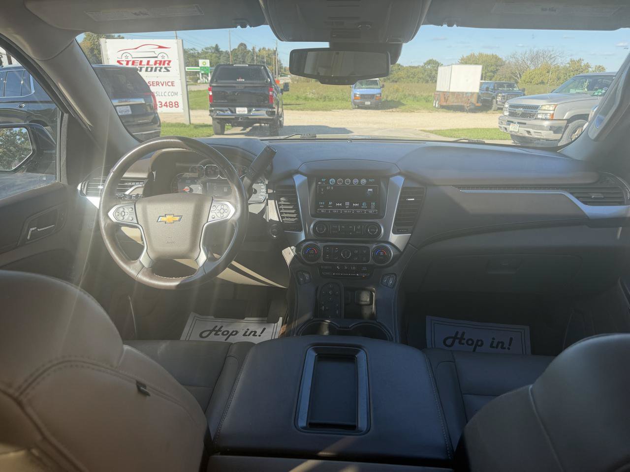 Used 2020 Chevrolet Suburban LT AWD/4WD image 18