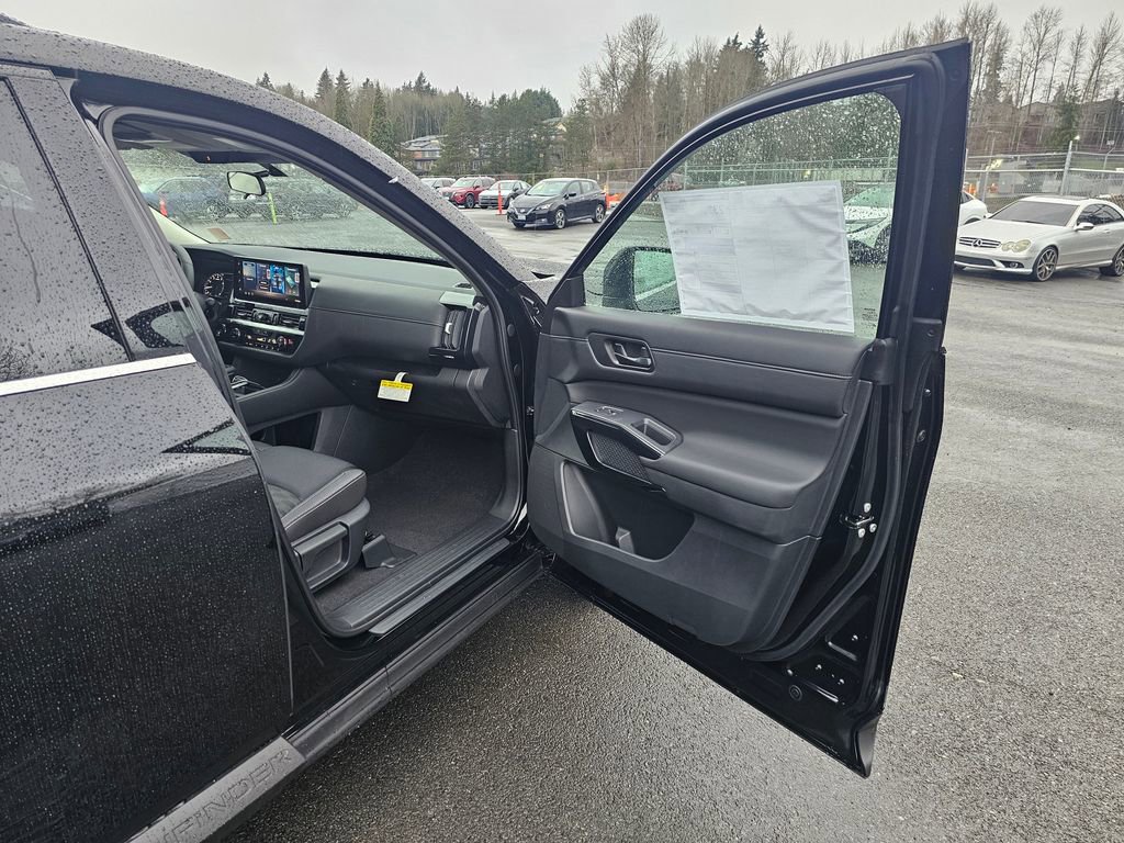 New 2026 Nissan Pathfinder SV AWD/4WD image 28