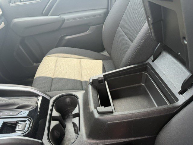 Used 2024 Chevrolet Colorado LT w/ LT Convenience Package II AWD/4WD image 22