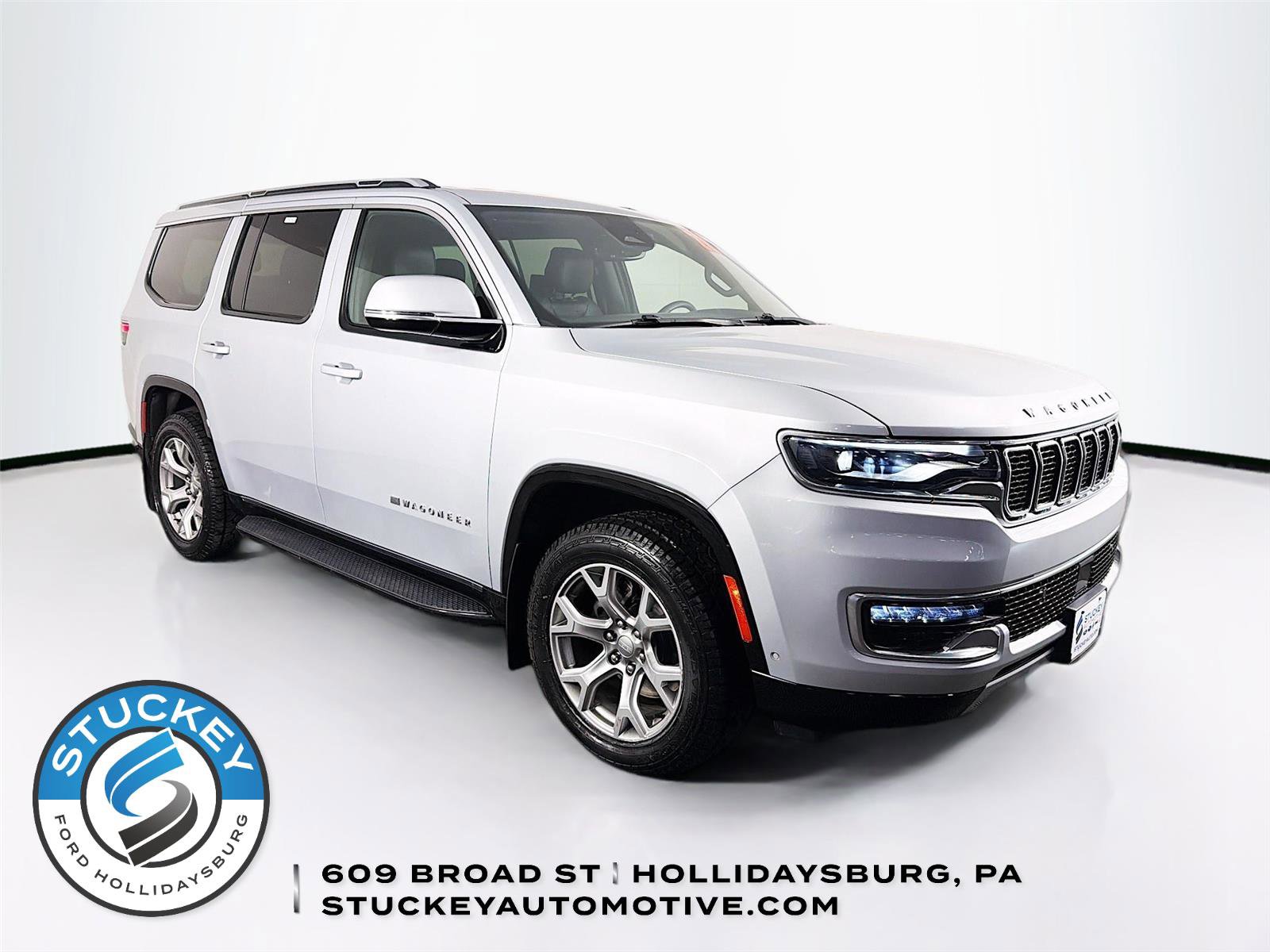 Used 2022 Jeep Wagoneer Series II w/ Rear Seat Video Group 1 image 1