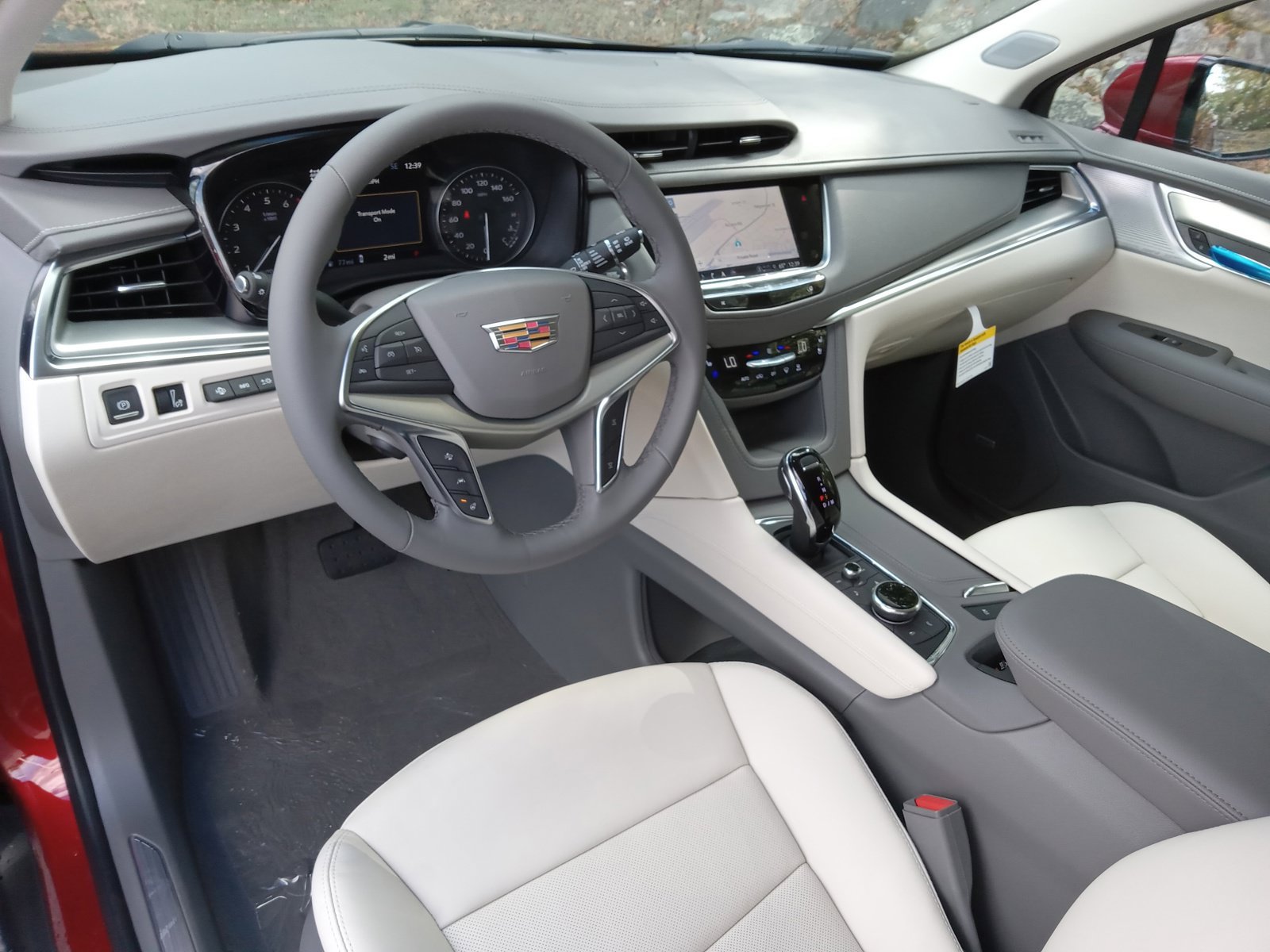 New 2026 Cadillac XT5 Premium Luxury w/ Driver Assist Package AWD/4WD image 12