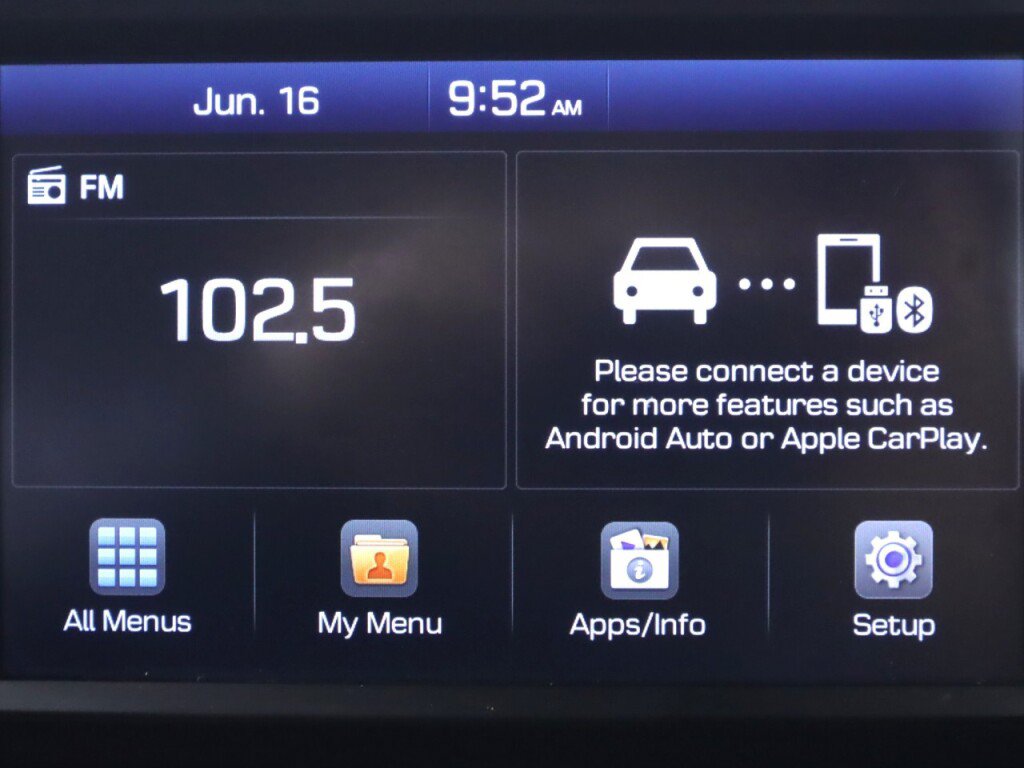 Used 2019 Hyundai Santa Fe SE FWD image 17