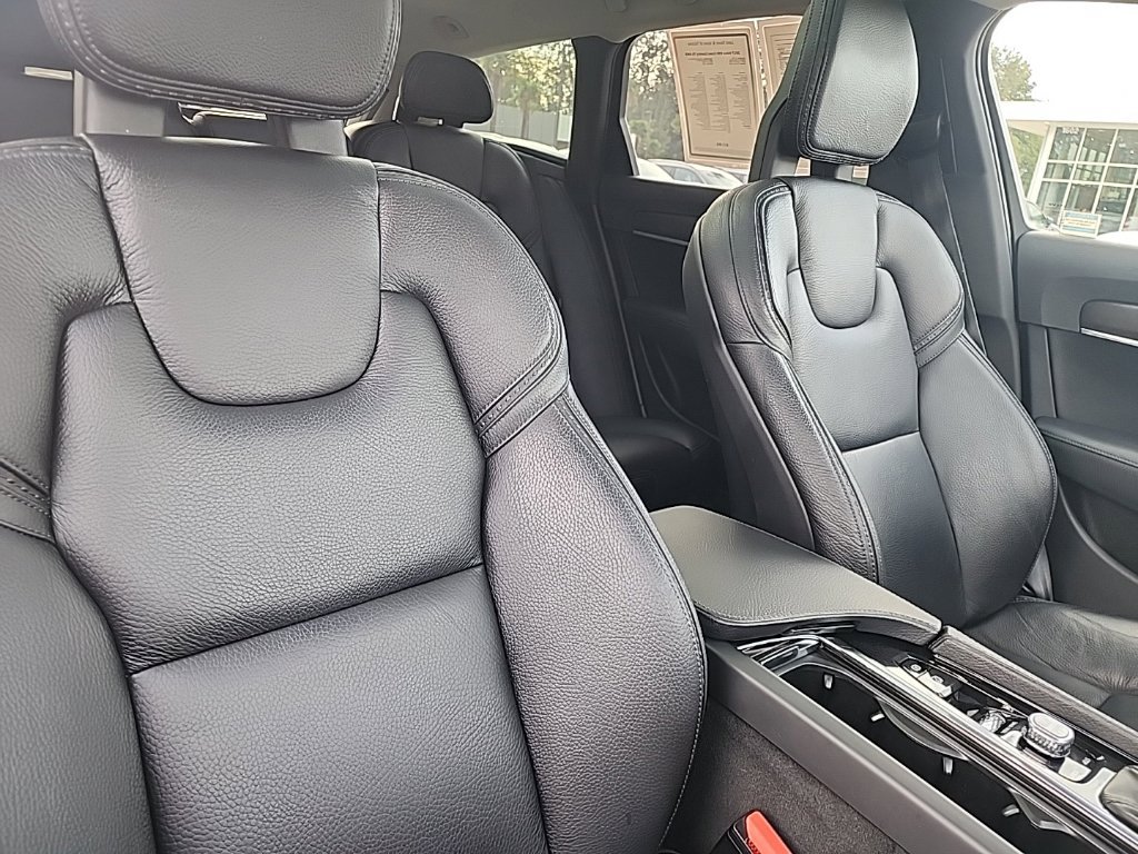 Used 2017 Volvo V90 T6 Cross Country AWD/4WD image 21
