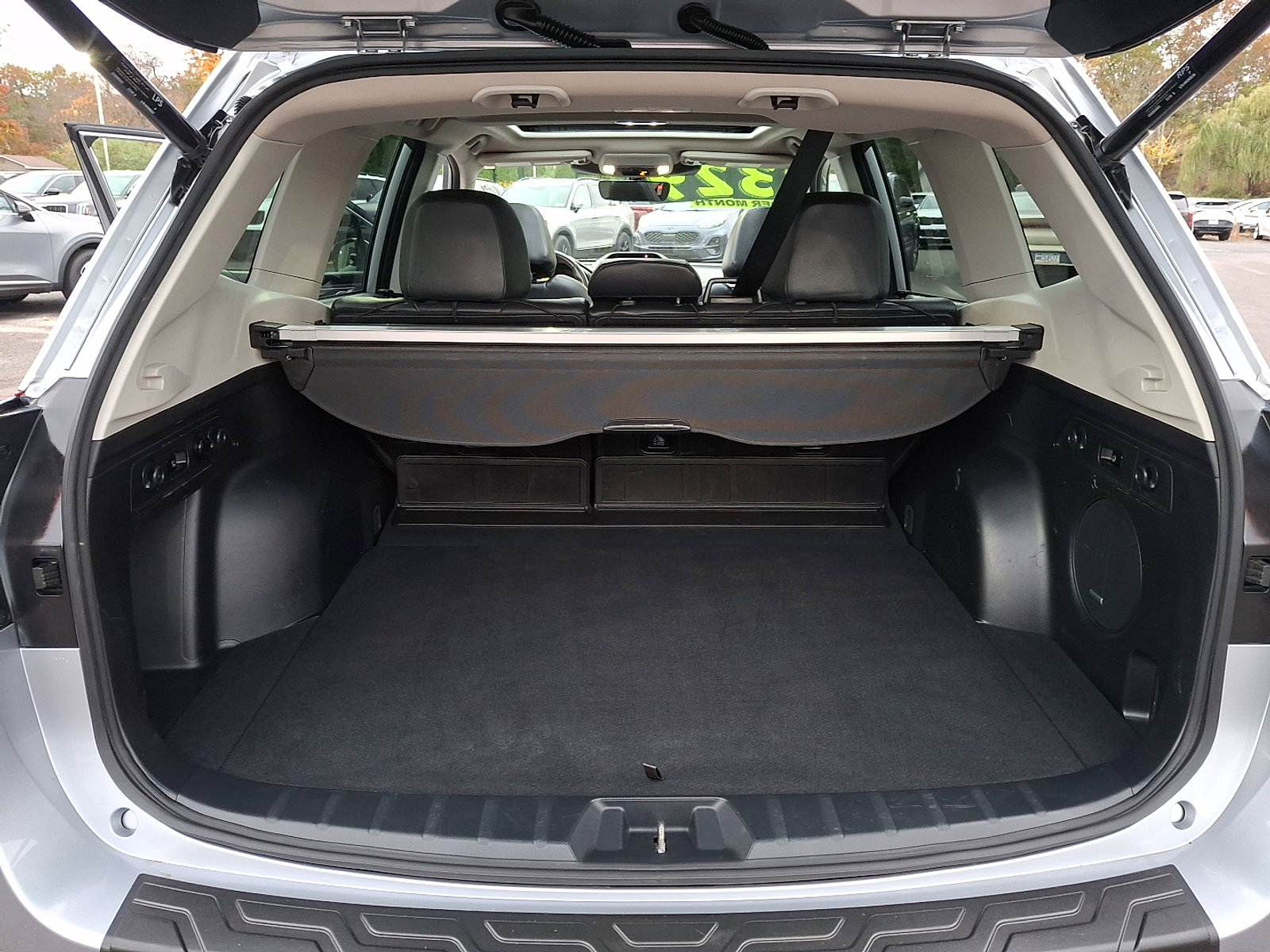 Used 2022 Subaru Forester Touring w/ Popular Package #3 image 29