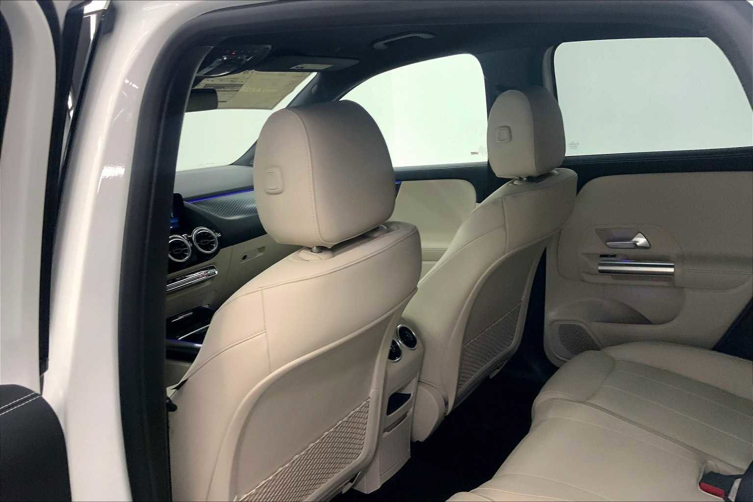 New 2026 Mercedes-Benz GLA 250 GLA 250 image 17