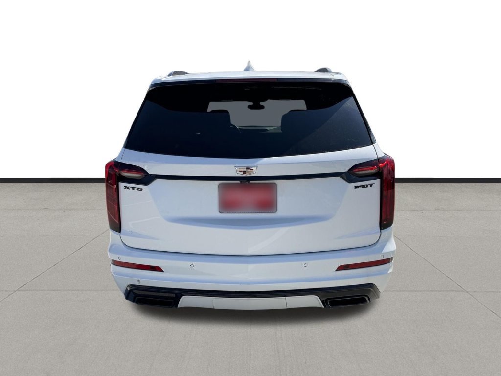 Used 2024 Cadillac XT6 Luxury FWD image 6
