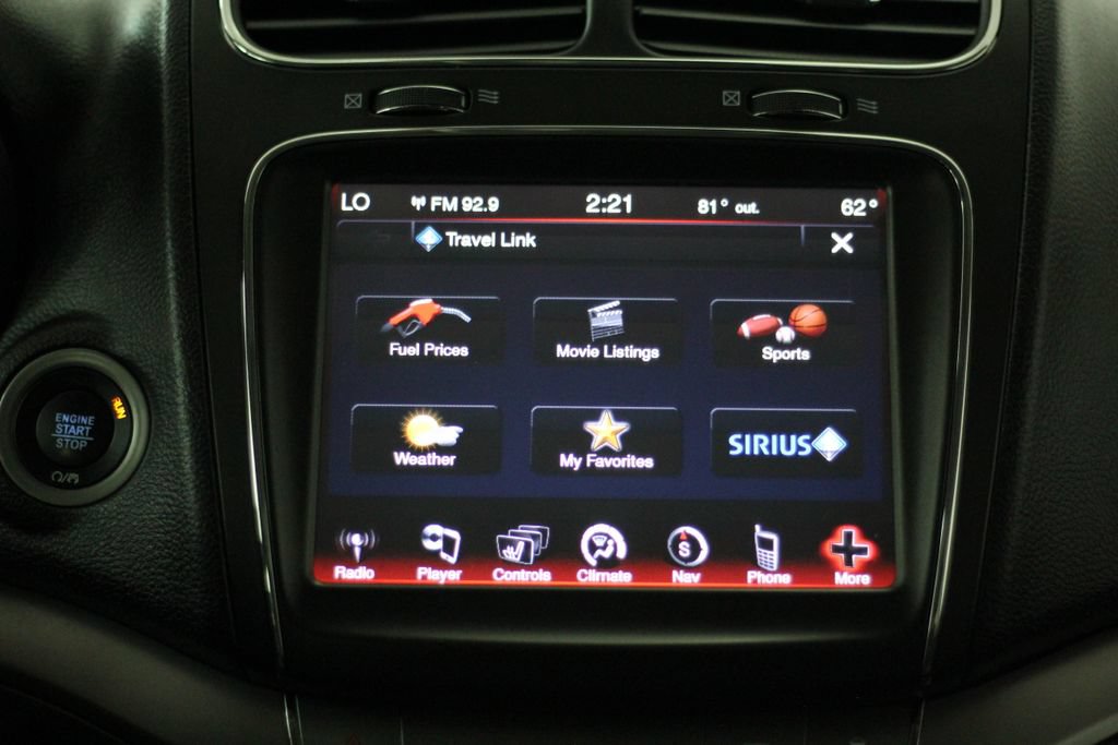 Used 2018 Dodge Journey Crossroad w/ Nav & Sun Group AWD/4WD image 23