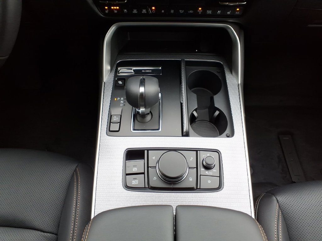 New 2026 MAZDA CX-90 Plug-In Hybrid w/Premium Sport AWD/4WD image 23