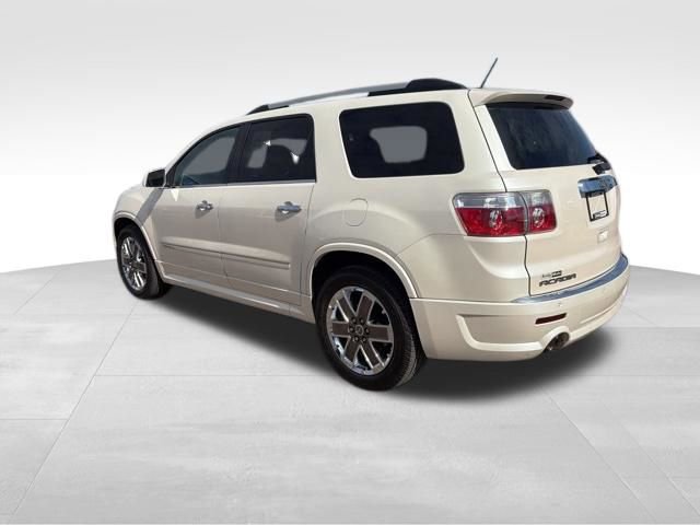 Used 2011 GMC Acadia Denali image 9