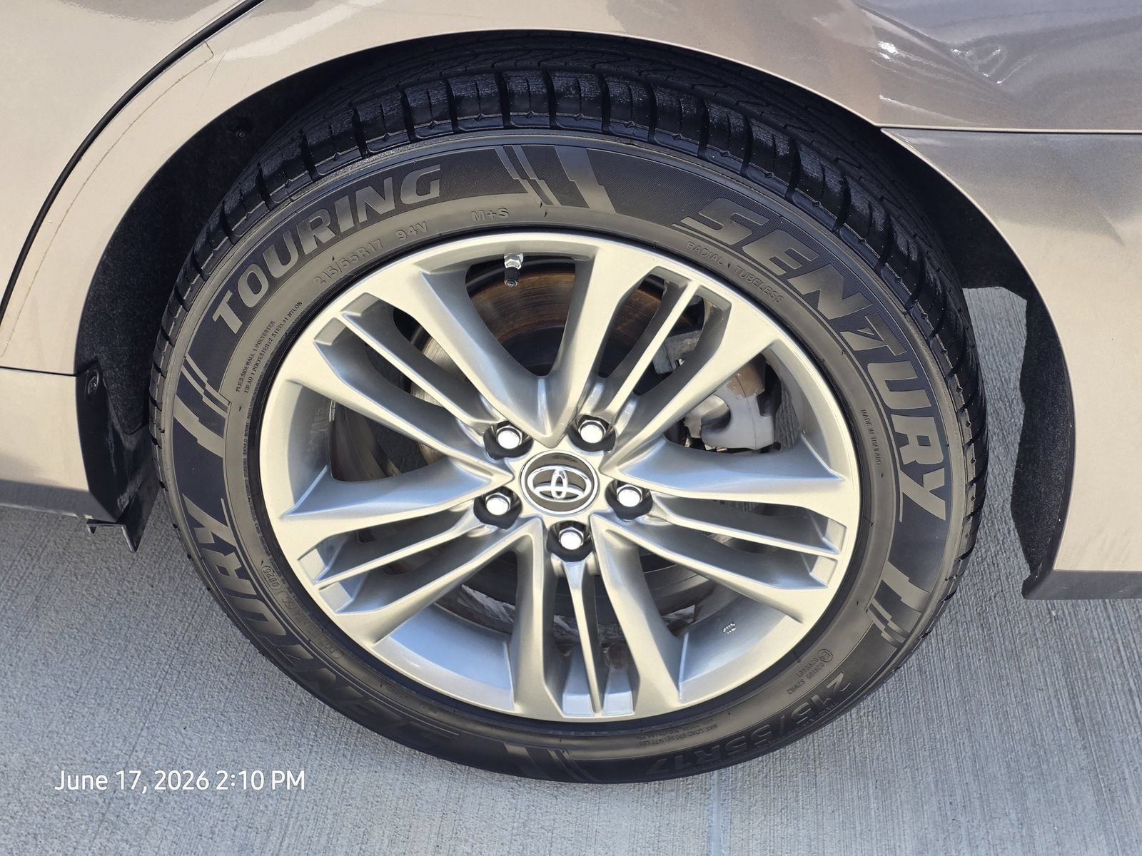 Used 2017 Toyota Camry SE FWD image 12
