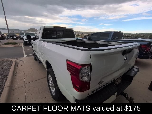 Used 2017 Nissan Titan SV AWD/4WD image 7