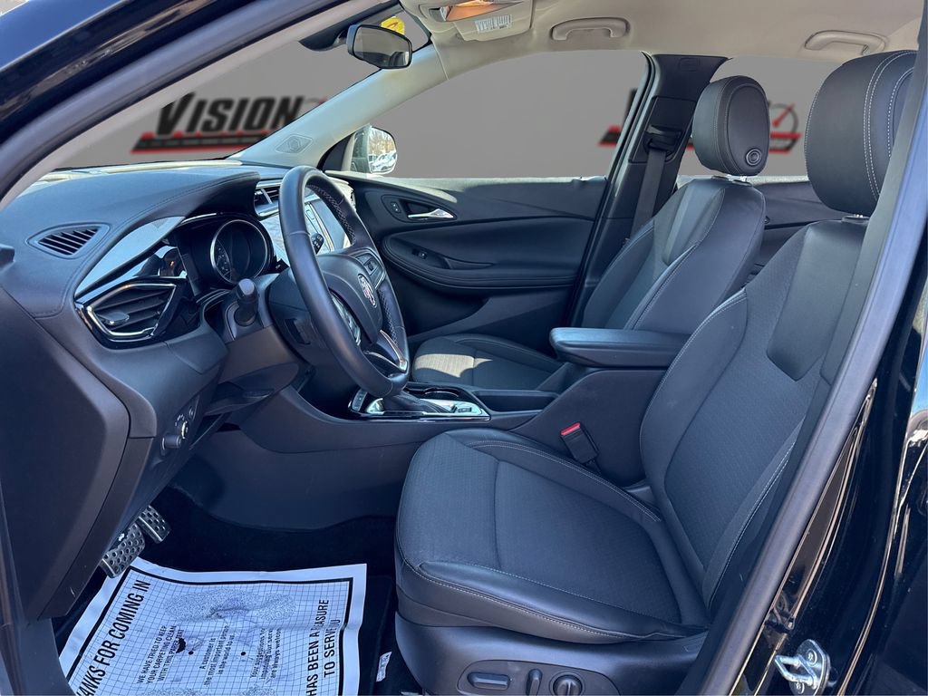 Used 2023 Buick Encore GX Select w/ Sport Touring Package FWD image 9