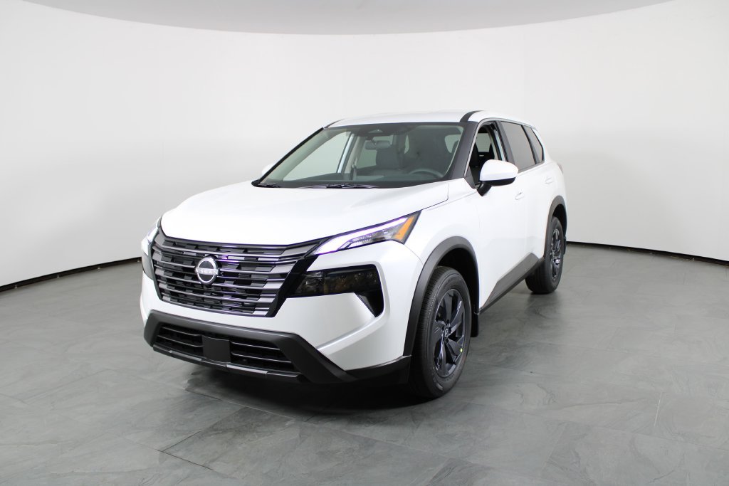 New 2026 Nissan Rogue SV FWD image 2