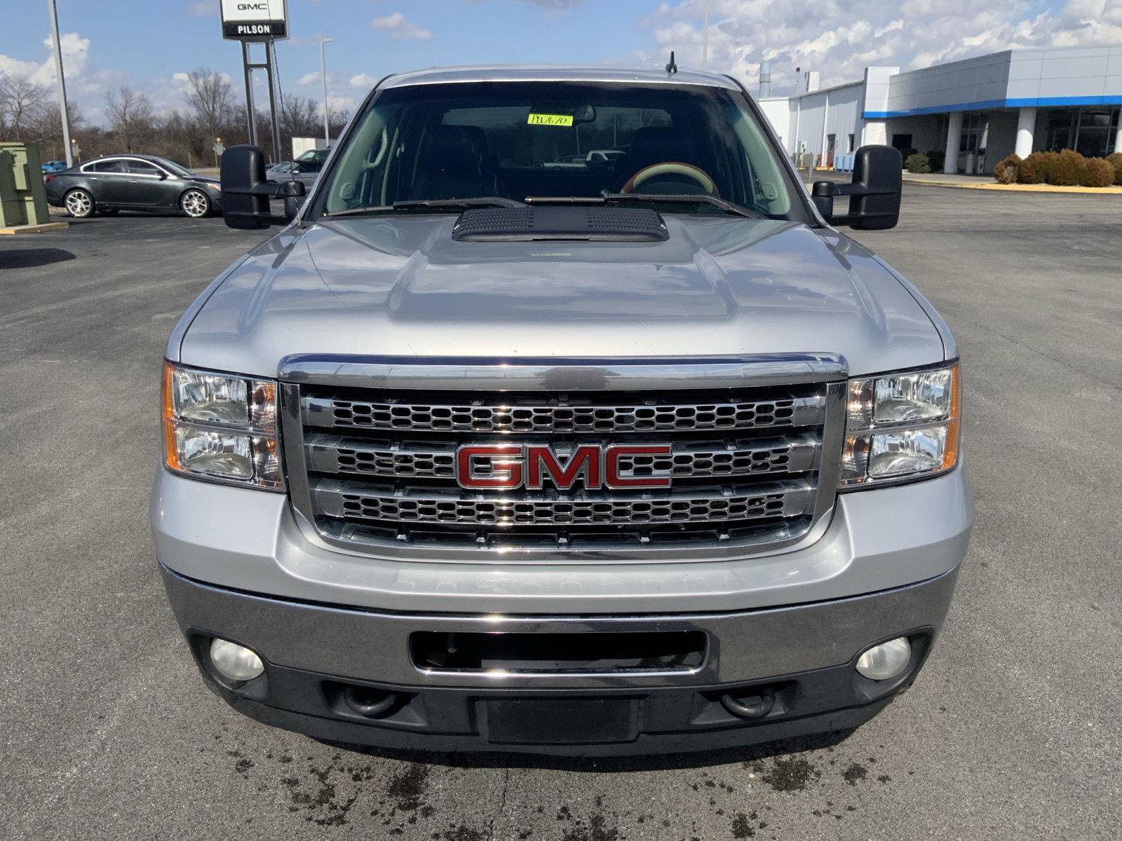 Used 2014 GMC Sierra 2500 SLT w/ SLT Convenience Package image 3