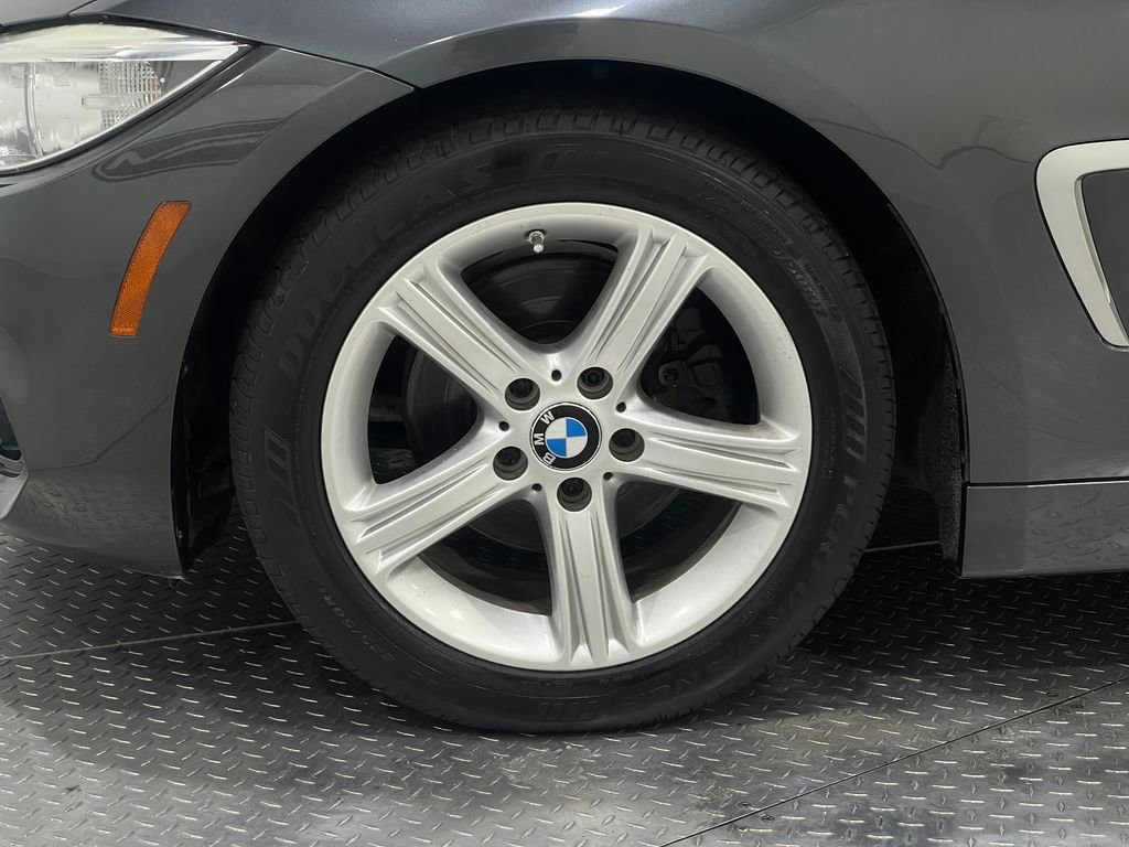 Used 2014 BMW 428i Convertible image 32