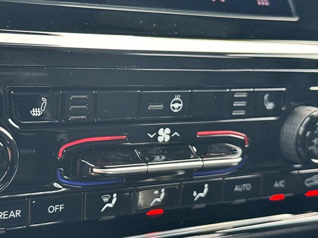 New 2025 Jeep Grand Cherokee L Laredo w/ Luxury Tech Group I image 37