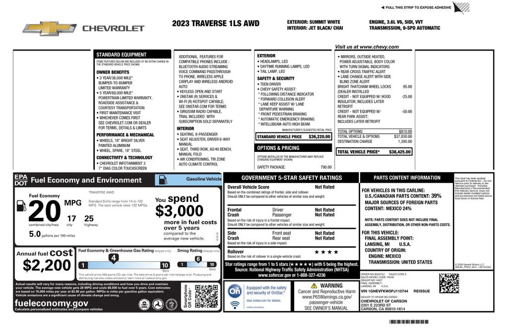 Used 2023 Chevrolet Traverse LS w/ Safety Package AWD/4WD image 3
