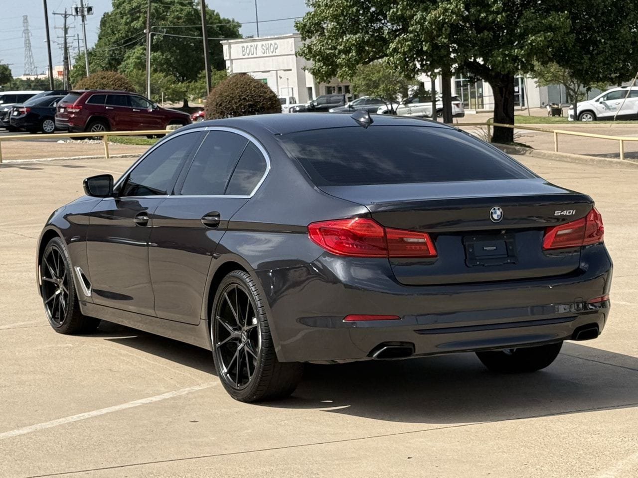 Used 2019 BMW 540i w/ Convenience Package RWD image 5