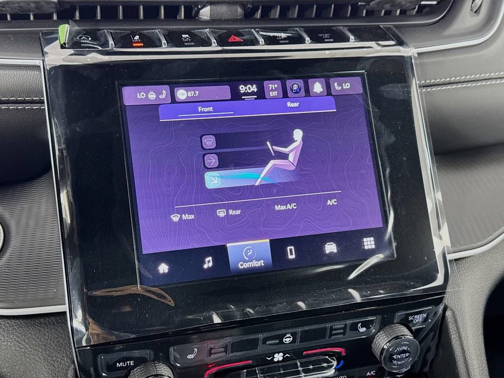 New 2025 Jeep Grand Cherokee L Laredo image 37