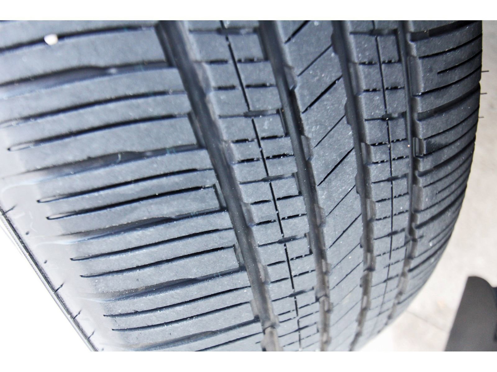 Used 2024 Nissan Rogue SV w/ SV Premium Package image 31