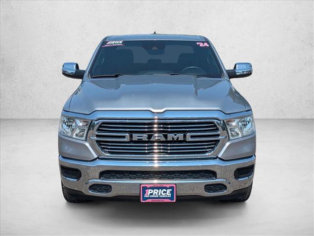 Used 2024 RAM 1500 Laramie AWD/4WD image 2