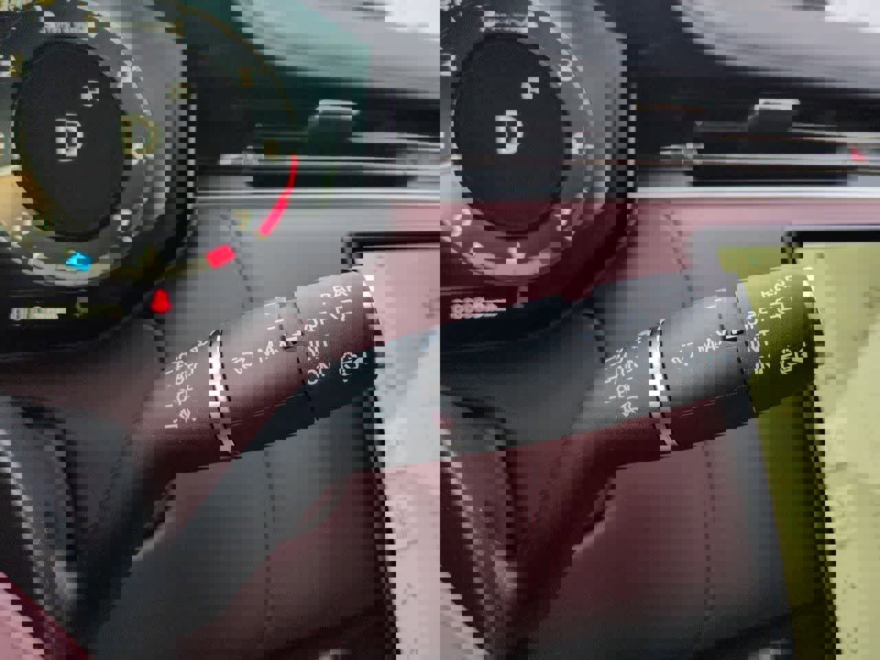 New 2026 Land Rover Range Rover SE image 27