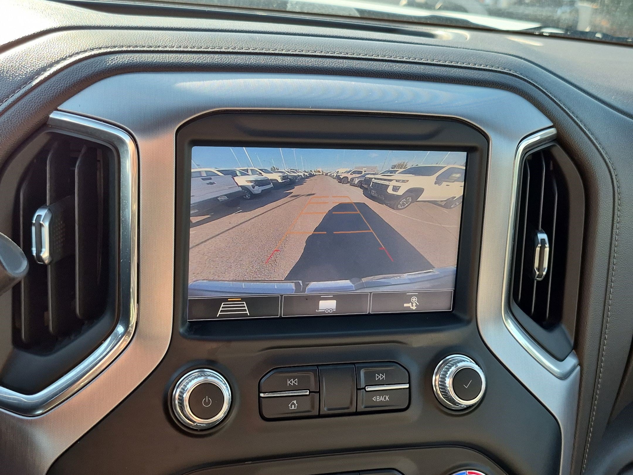 Used 2020 GMC Sierra 1500 SLT w/ SLT Convenience Package AWD/4WD image 24