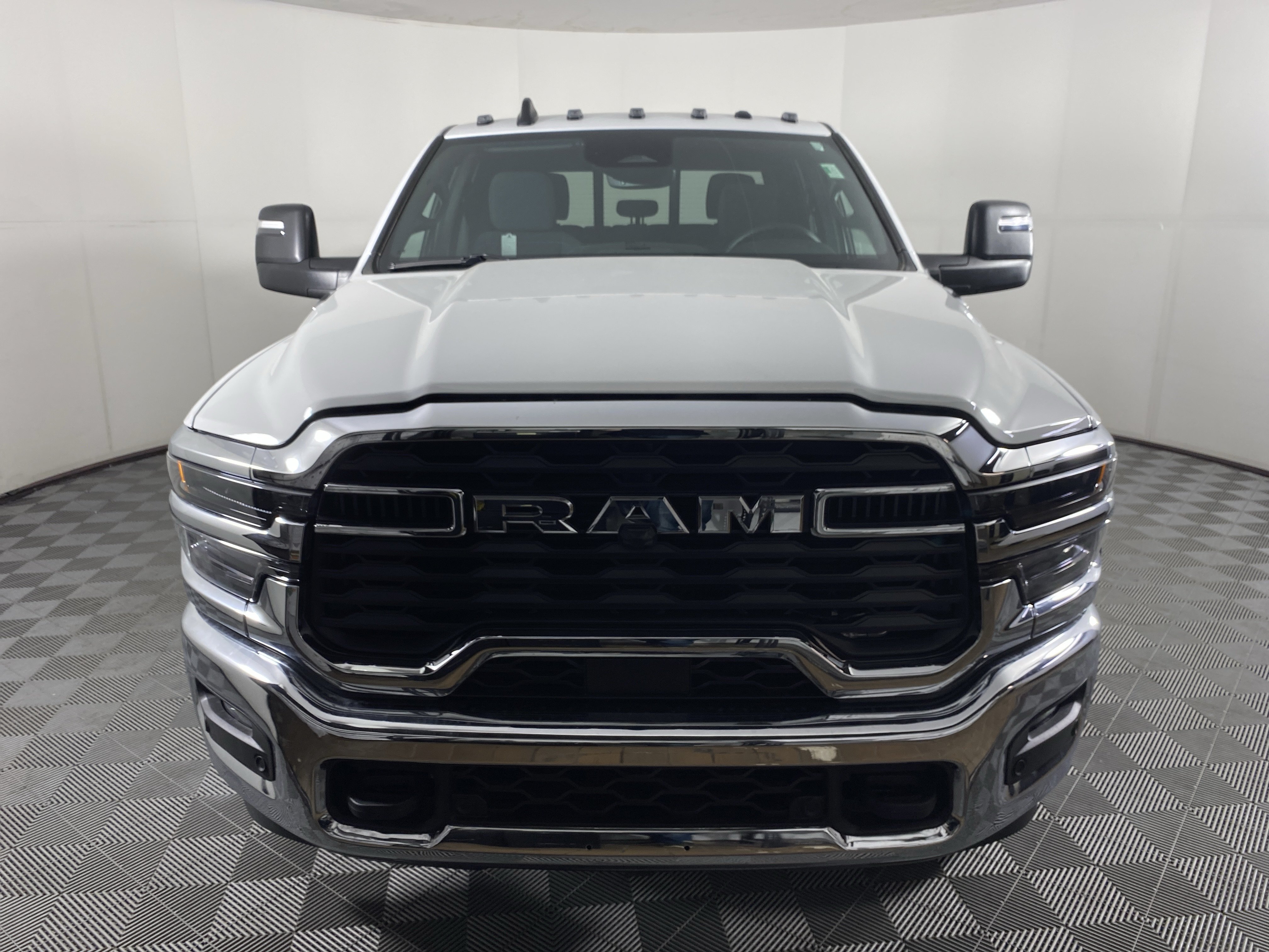 New 2026 RAM 3500 Tradesman AWD/4WD image 11