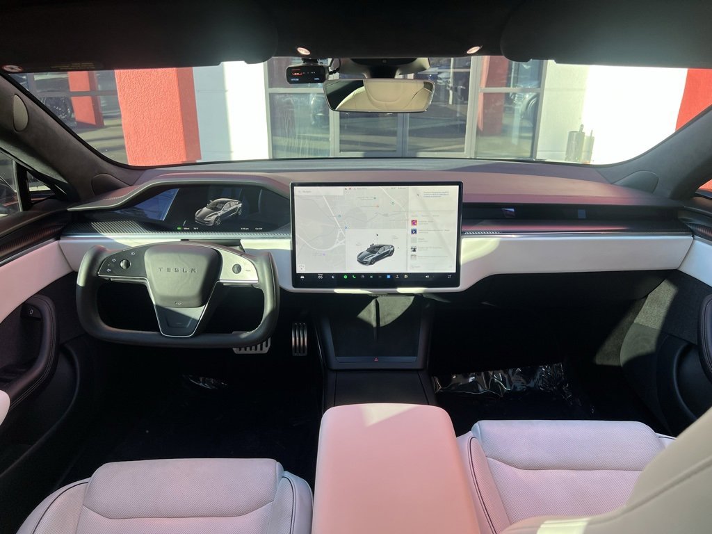 Used 2021 Tesla Model S Plaid image 22