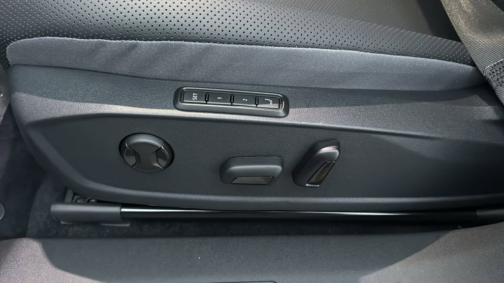 New 2026 Volkswagen ID.4 Pro S AWD/4WD image 25