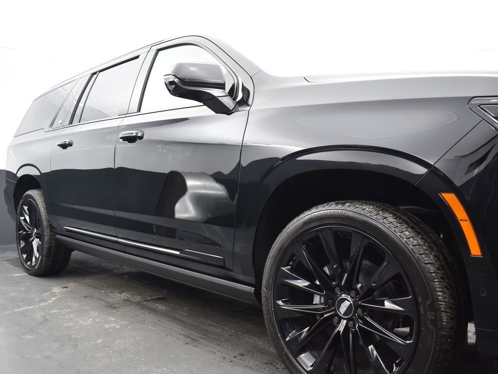 Certified 2026 Cadillac Escalade ESV Platinum Sport w/ LPO, ONYX Package image 40