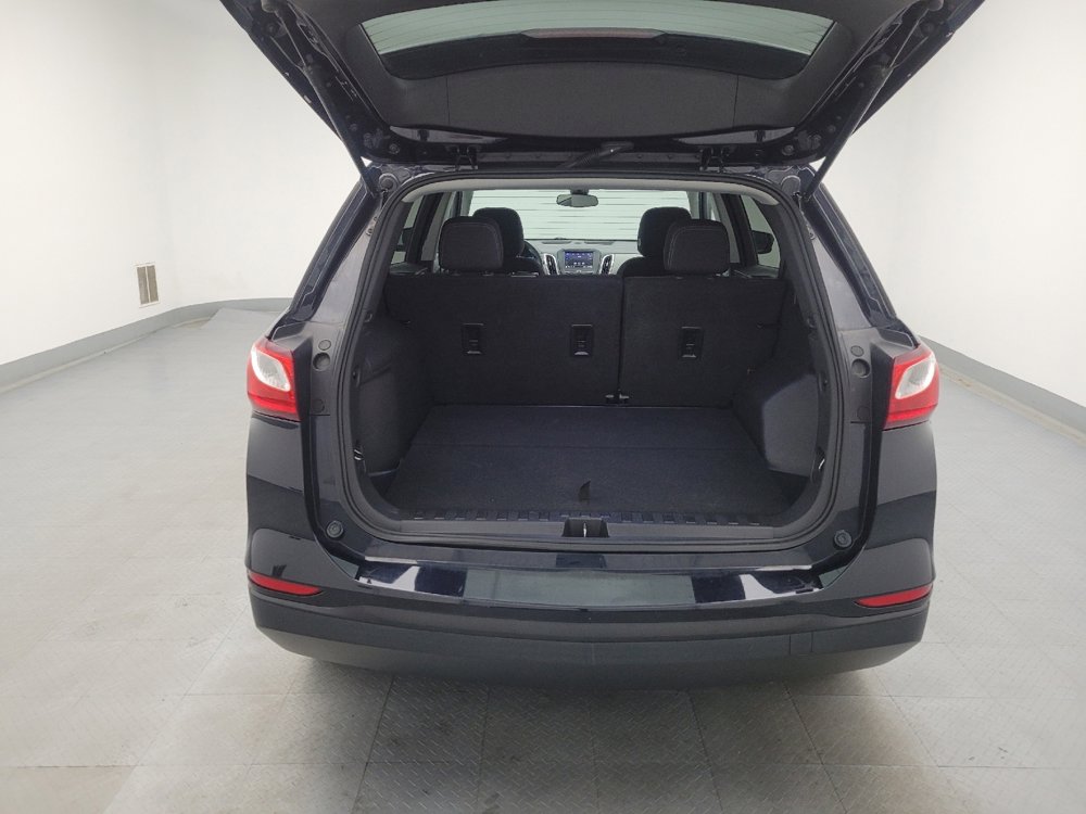 Used 2021 Chevrolet Equinox LS w/ LS Convenience Package image 29