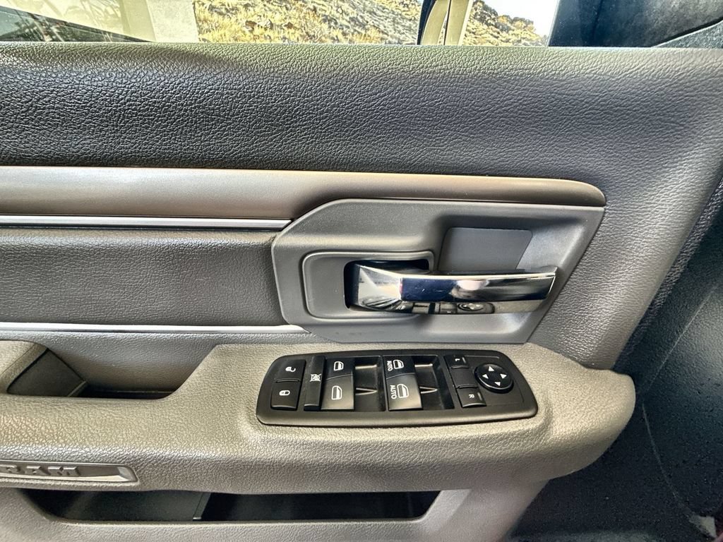 Used 2017 RAM 1500 Big Horn AWD/4WD image 21