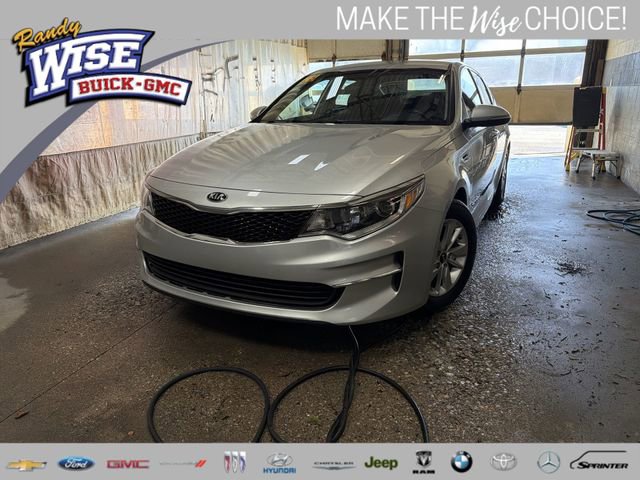 Used 2018 Kia Optima LX w/ Convenience Package image 1
