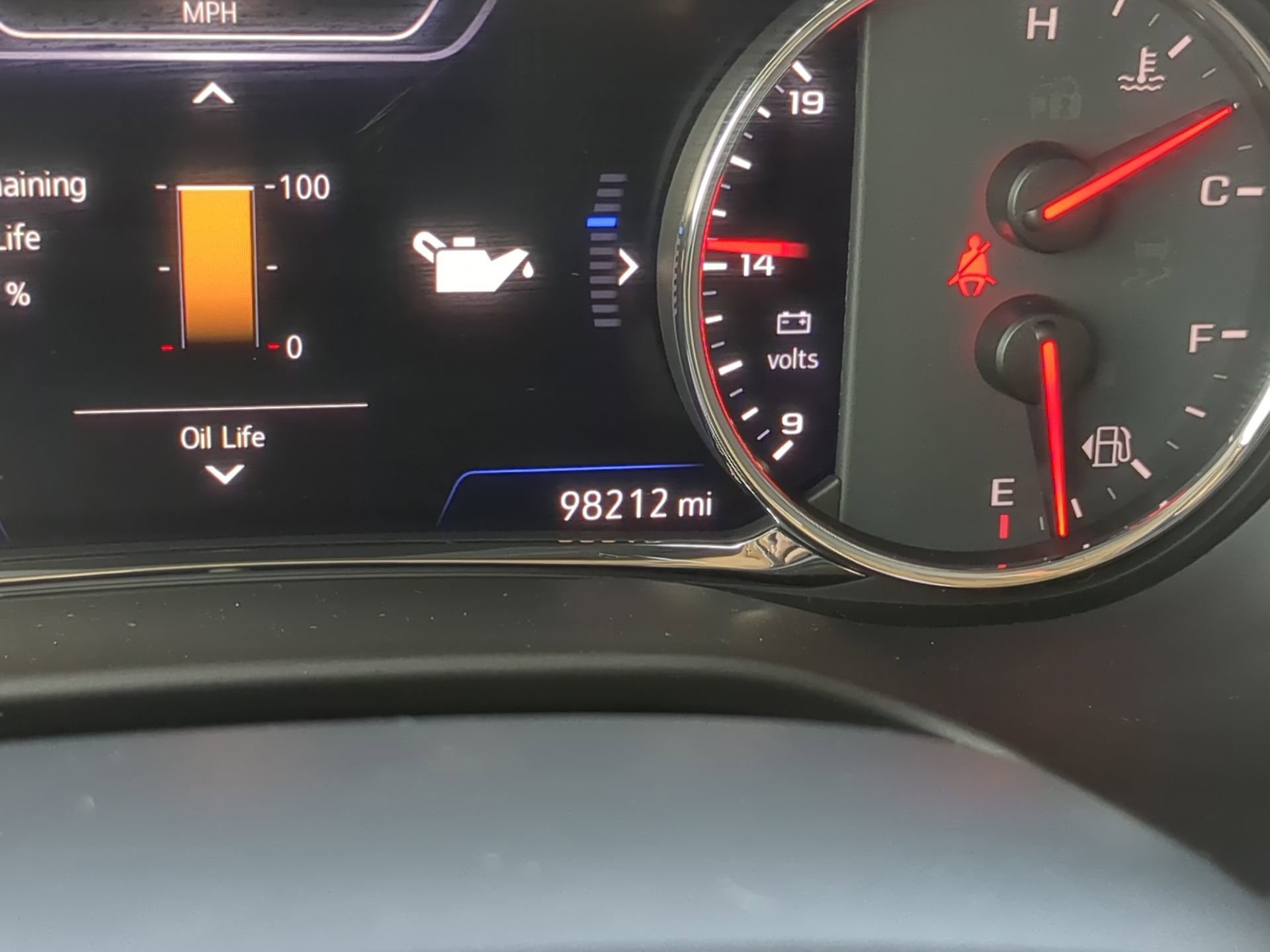 Used 2020 GMC Acadia Denali image 63