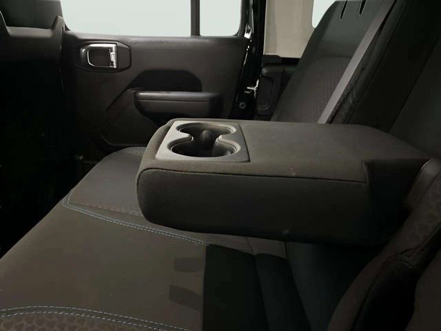 Used 2025 Jeep Wrangler Unlimited Rubicon 4xe w/ Convenience Group image 73