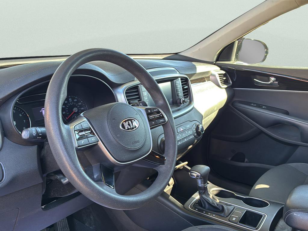 Used 2019 Kia Sorento FWD image 20