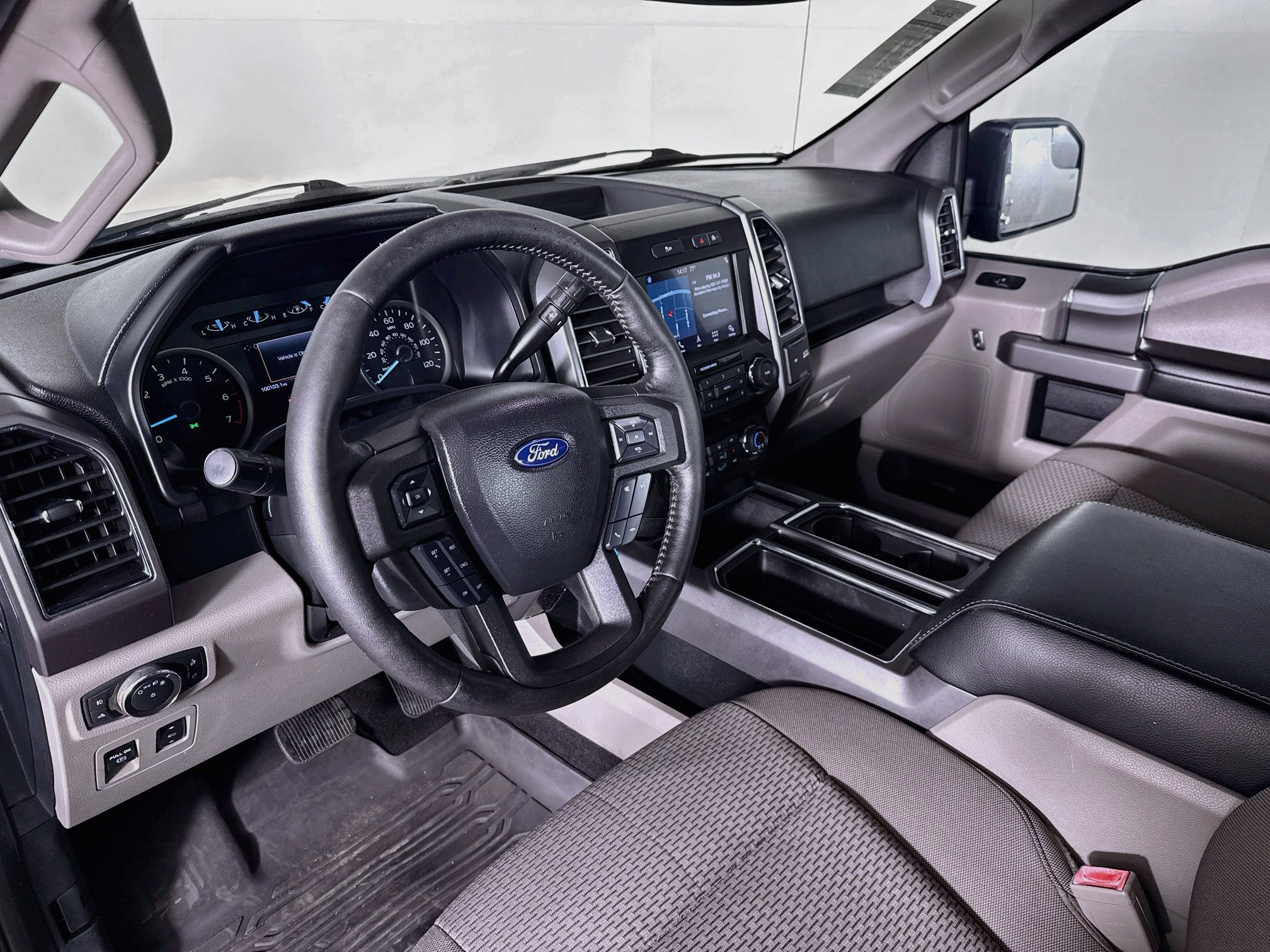 Used 2019 Ford F150 XLT w/ Equipment Group 302A Luxury RWD image 8