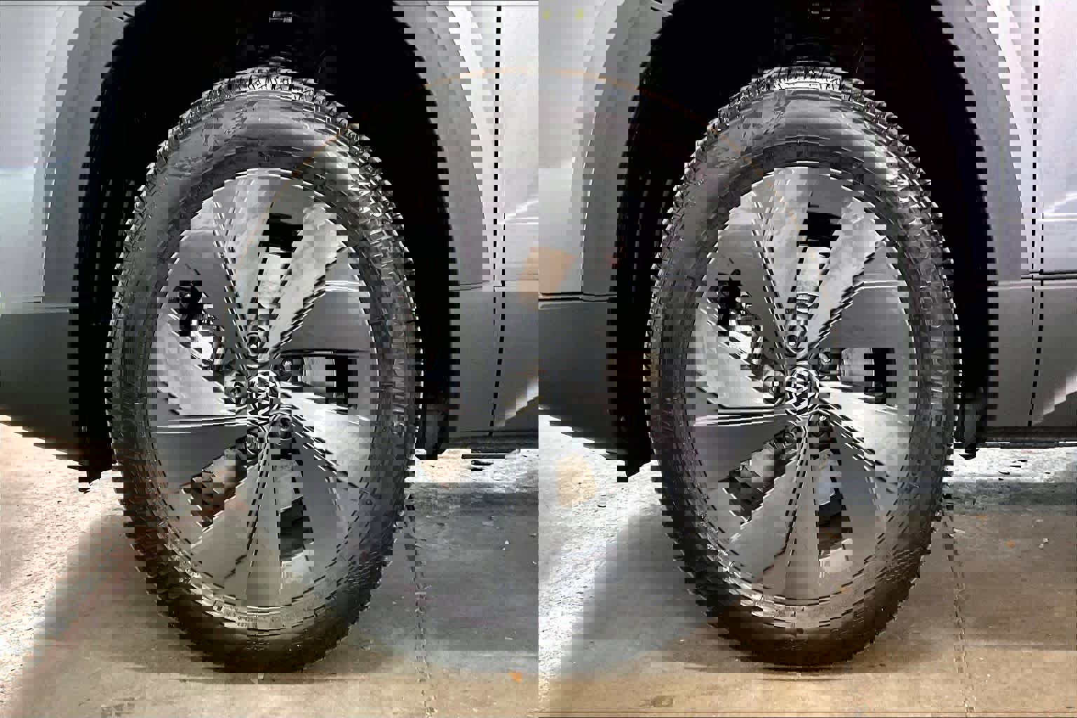 New 2026 Volkswagen Taos S image 14