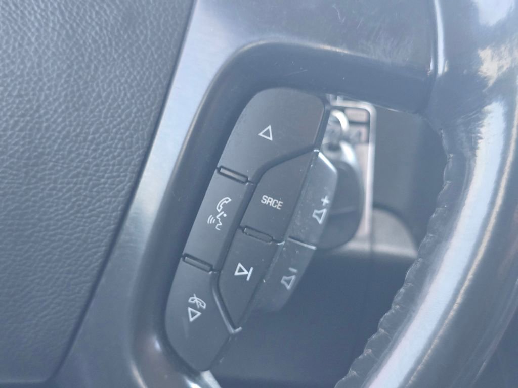 Used 2011 Chevrolet Silverado 2500 LTZ AWD/4WD image 17