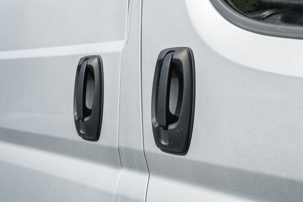 New 2025 RAM ProMaster 2500 w/ Quick Order Package 22G SLT image 13