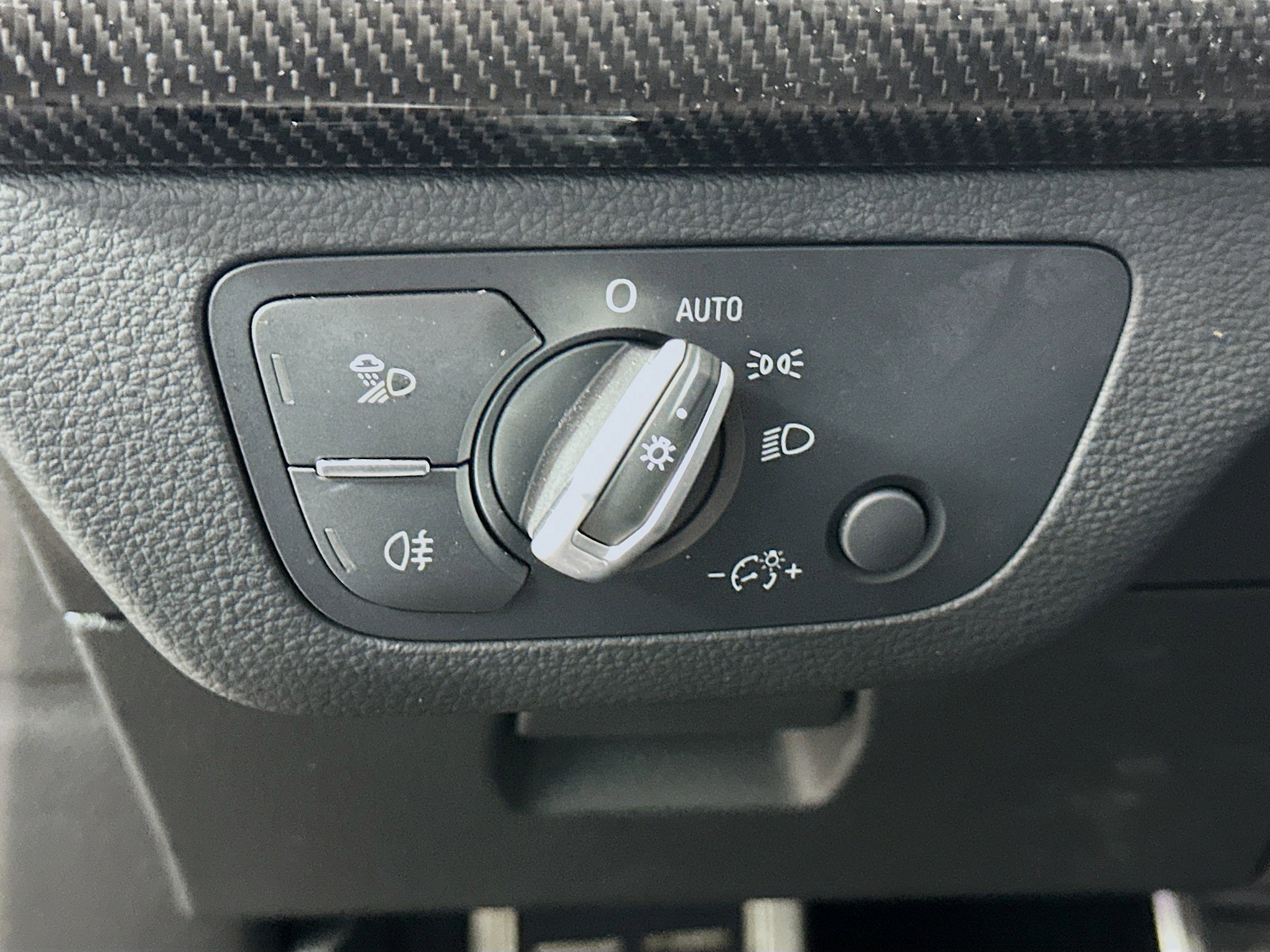 Used 2018 Audi SQ5 Premium Plus w/ S Sport Package image 17