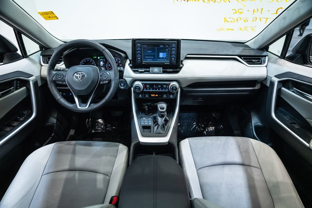 Certified 2022 Toyota RAV4 XLE Premium image 14