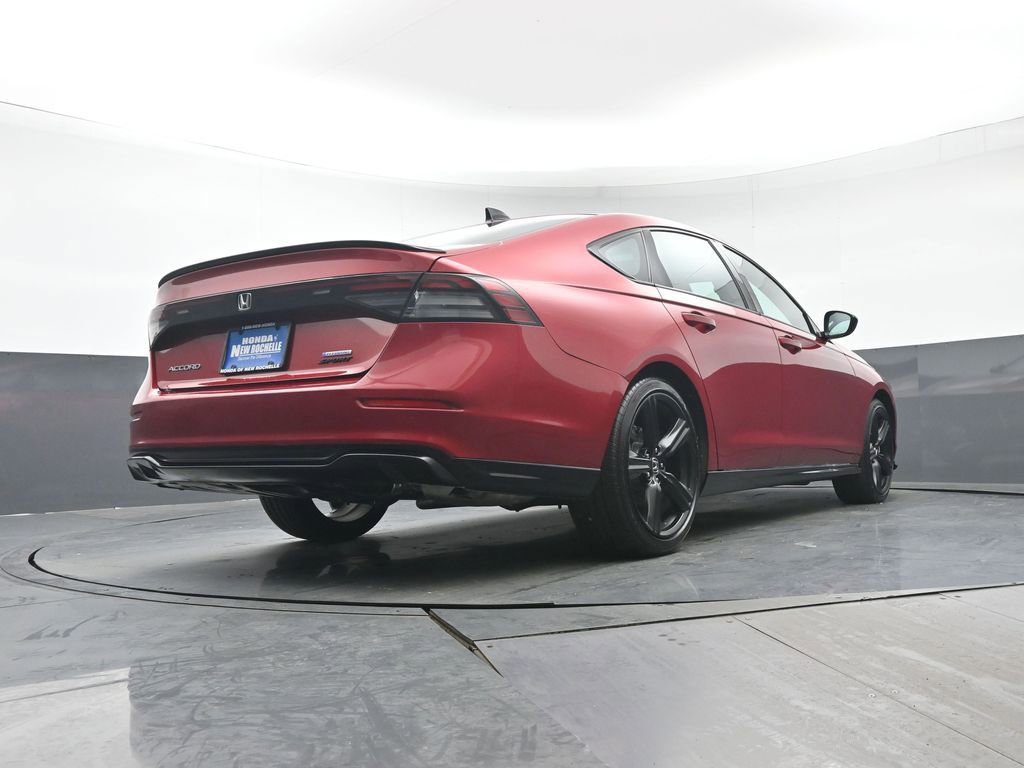 Certified 2023 Honda Accord Sport image 33