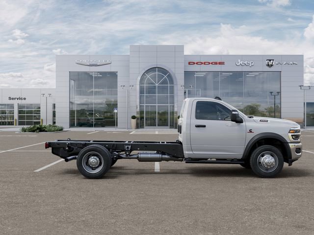 New 2026 RAM 5500 Tradesman w/ Chrome Appearance Group AWD/4WD image 21