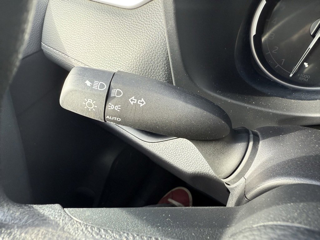 Used 2025 Toyota RAV4 XLE image 22