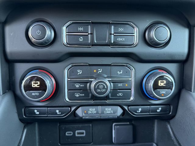 Used 2024 Chevrolet Tahoe LT AWD/4WD image 18