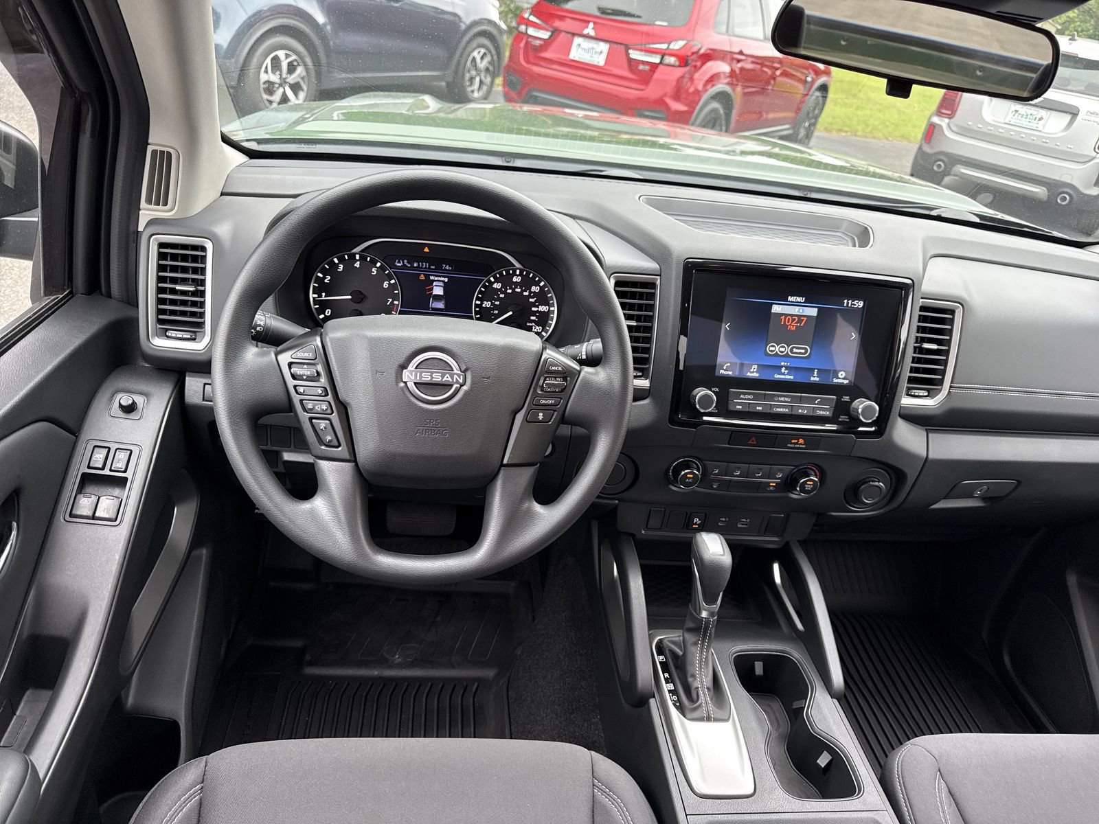 Used 2022 Nissan Frontier SV w/ Technology Package RWD image 11